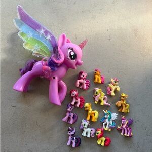 My Little Pony Miniature Figurines plus 1 bigger